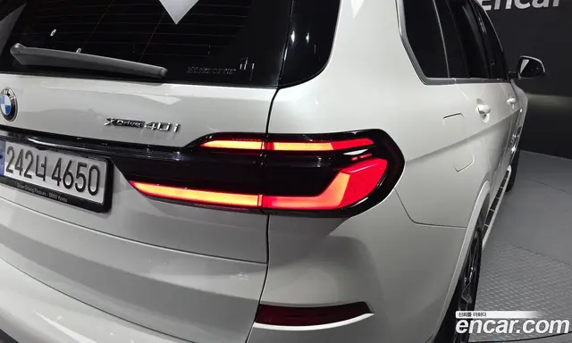 BMW X7 2023 3.0 автомат (гидро), миниатюра 8