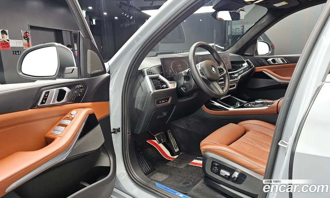 BMW X7 2024 3.0 автомат (гидро), фото 13