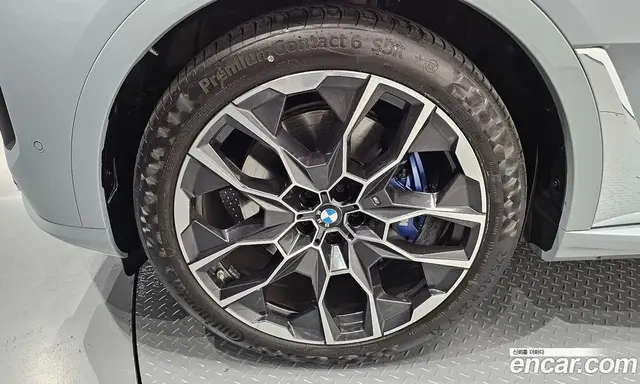 BMW X7 2024 3.0 автомат (гидро), миниатюра 5