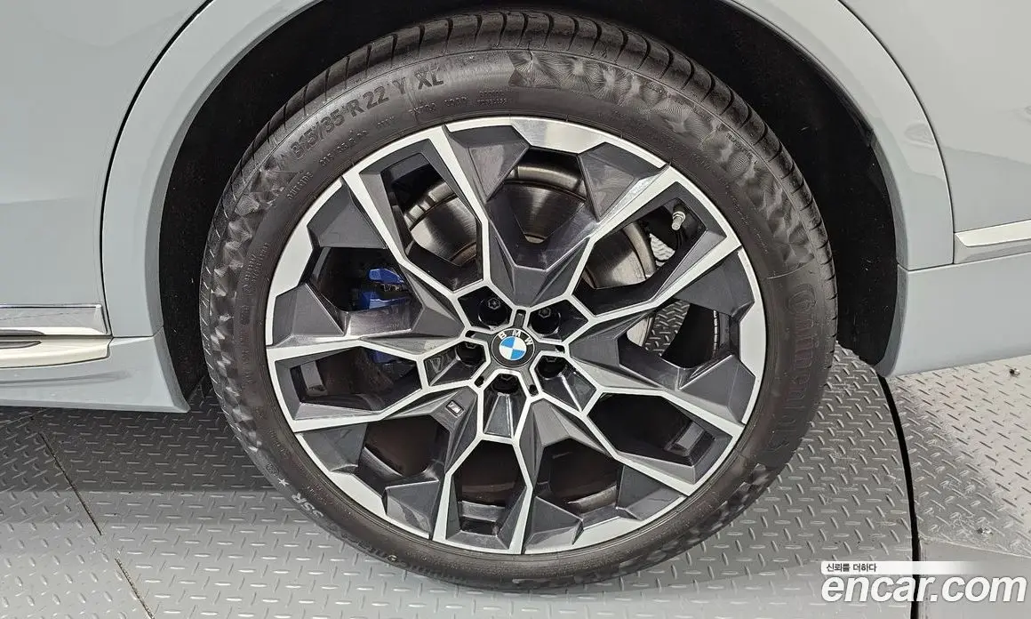 BMW X7 2024 3.0 автомат (гидро), фото 7