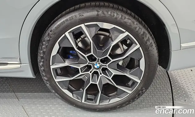 BMW X7 2024 3.0 автомат (гидро), миниатюра 7