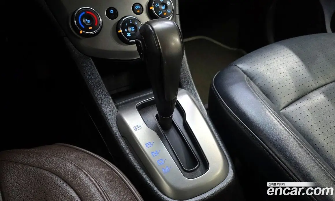 Chevrolet Aveo 2013 1.6 автомат (гидро), фото 9