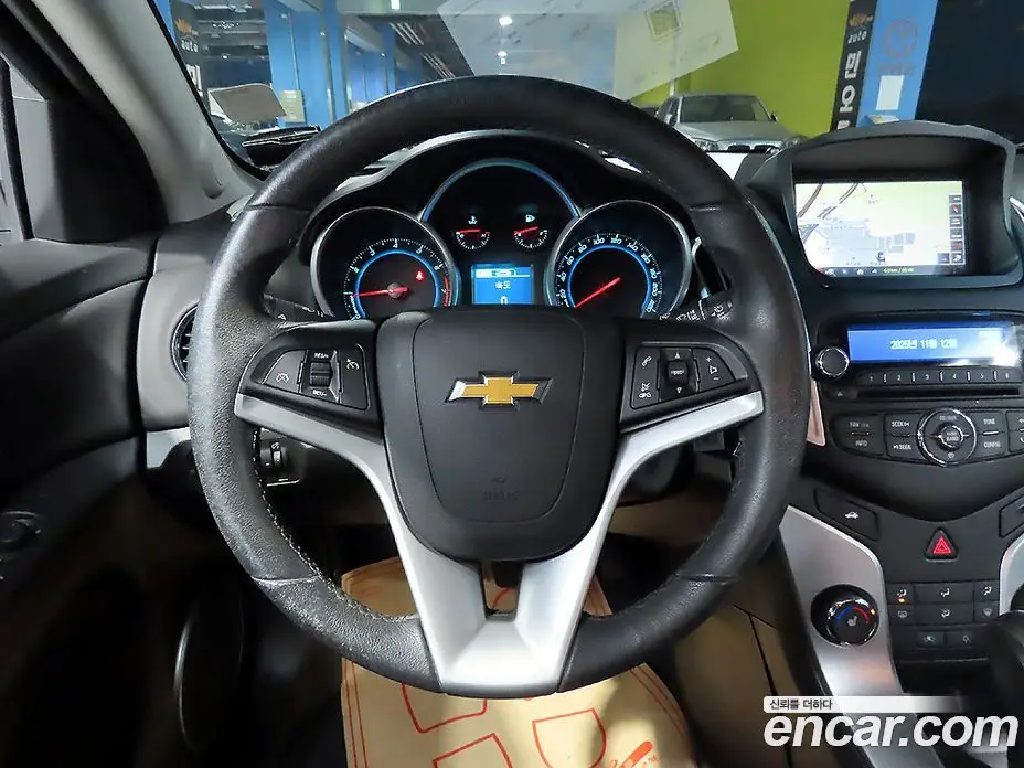Chevrolet Cruze 2015 1.8 автомат (гидро), фото 13