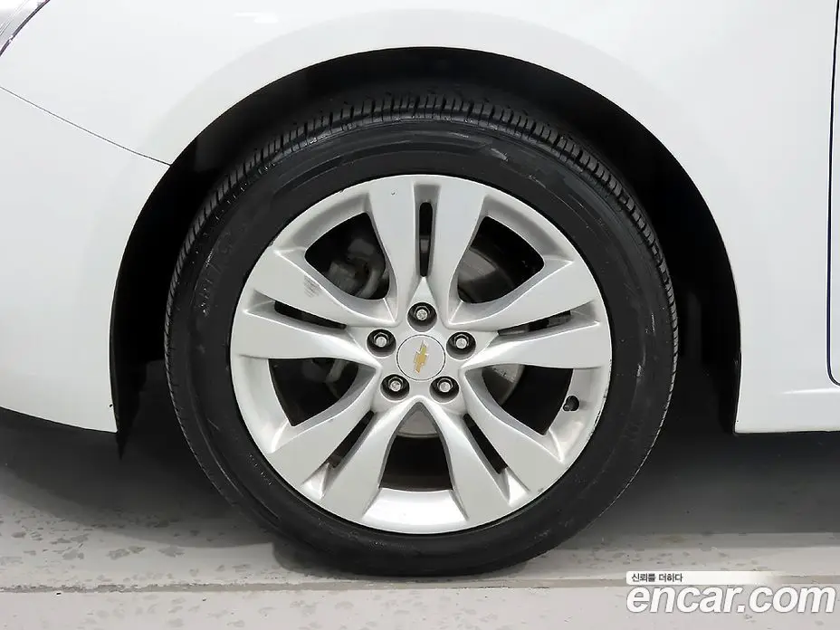 Chevrolet Cruze 2015 1.8 автомат (гидро), фото 5