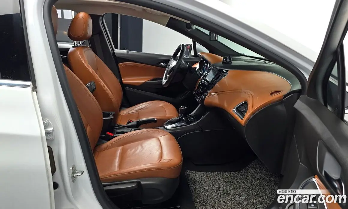 Chevrolet Cruze 2017 1.4 автомат (гидро), фото 16
