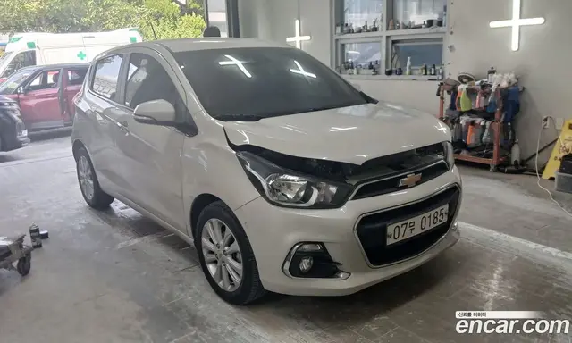 Chevrolet Spark 2016 1.0 автомат (гидро), миниатюра 2
