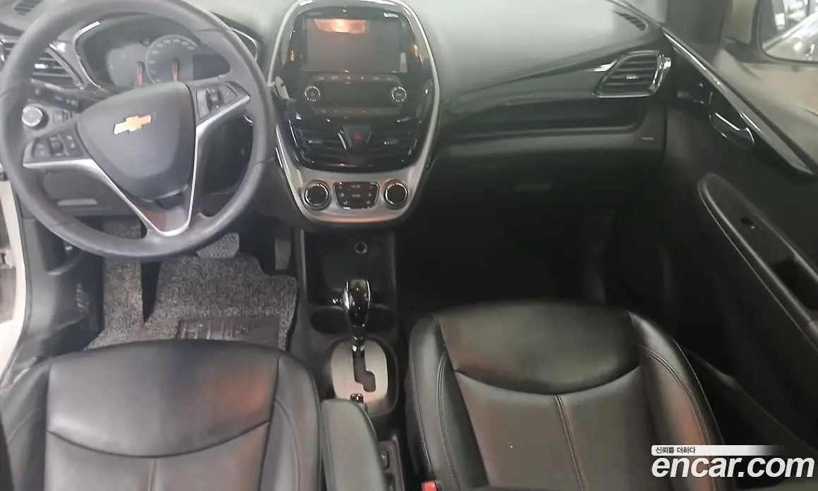 Chevrolet Spark 2016 1.0 автомат (гидро), фото 11