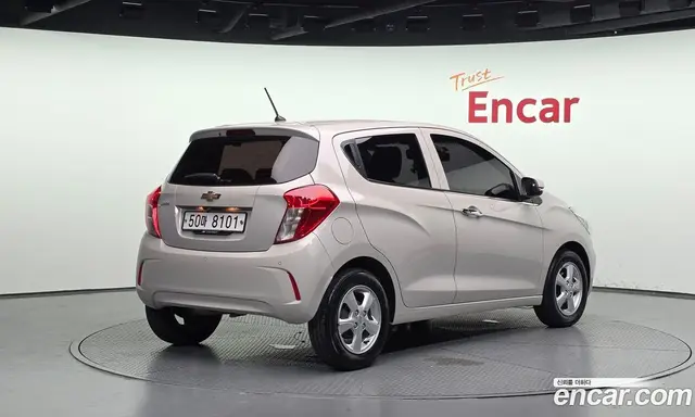 Chevrolet Spark 2018 1.0 автомат (гидро), миниатюра 2