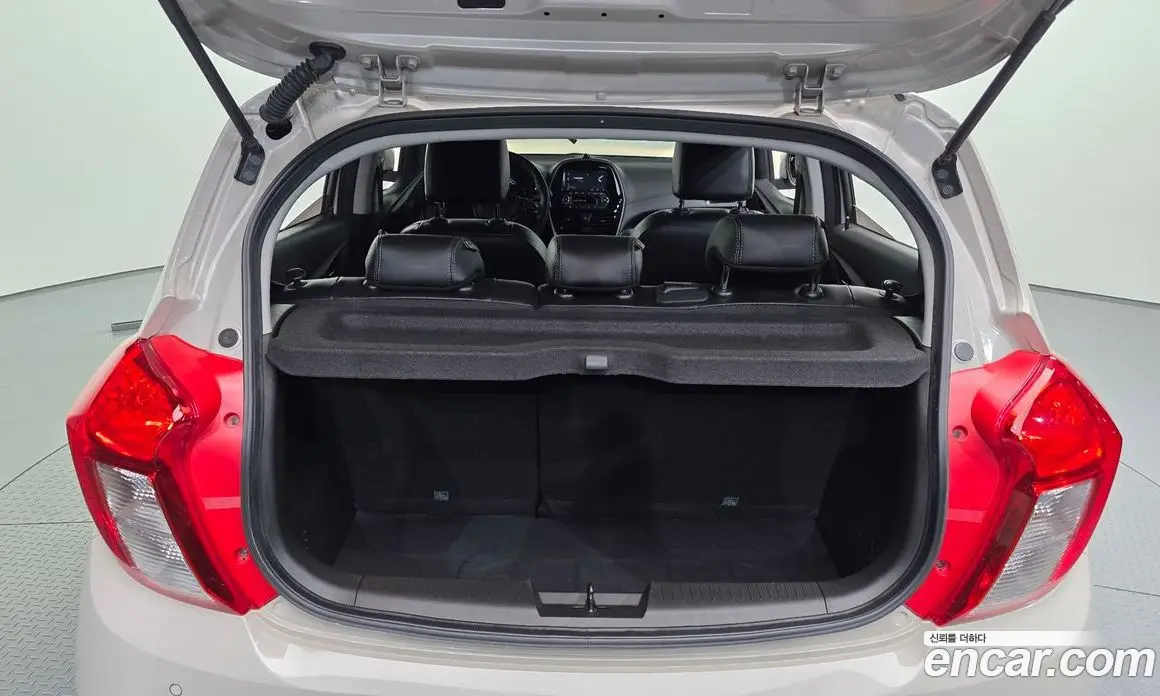 Chevrolet Spark 2018 1.0 автомат (гидро), фото 20