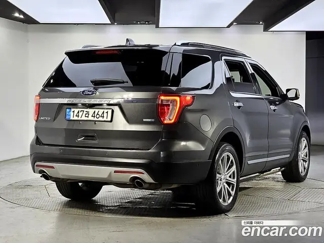 Ford Explorer 2017 2.3 автомат (гидро), миниатюра 2