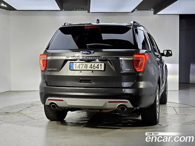Ford Explorer 2017 2.3 автомат (гидро), миниатюра 4