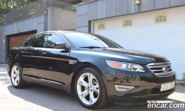 Ford Taurus, 2012, 36 500 км