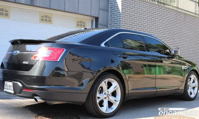 Ford Taurus 2012 3.5 автомат (гидро), миниатюра 5