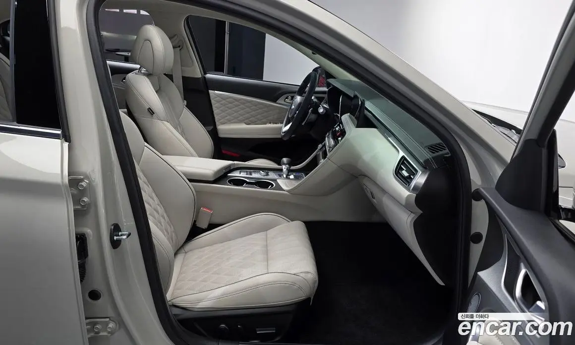 Genesis G70 2024 2.5 автомат (гидро), фото 16
