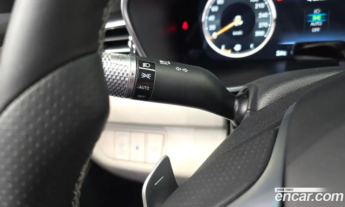 Genesis G70 2024 2.5 автомат (гидро), фото 28