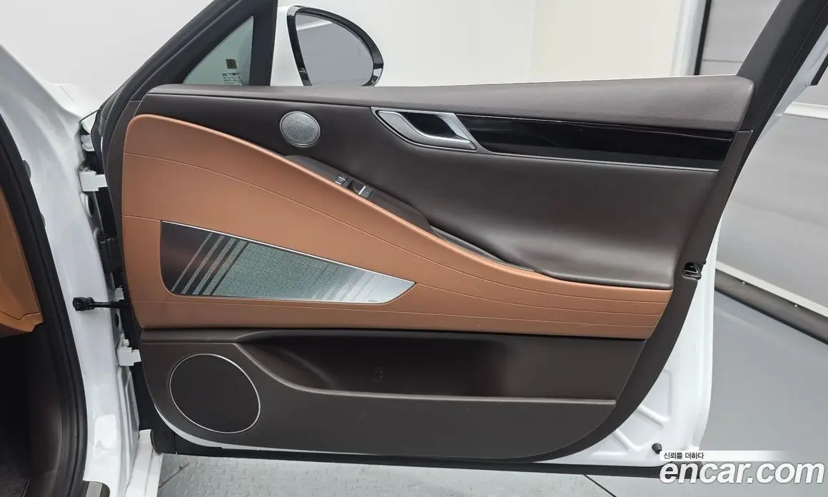 Genesis G80 2023 2.5 автомат (гидро), фото 14