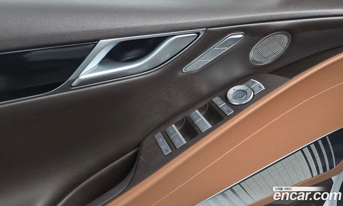 Genesis G80 2023 2.5 автомат (гидро), фото 19