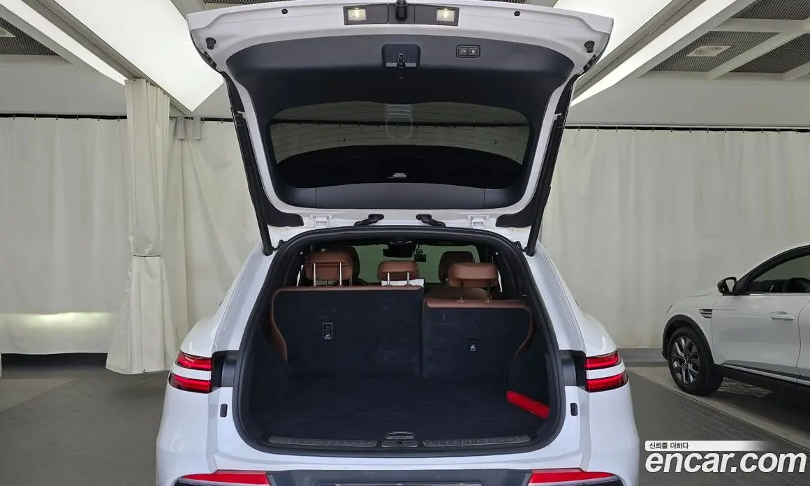 Genesis GV70 2021 2.5 автомат (гидро), фото 26