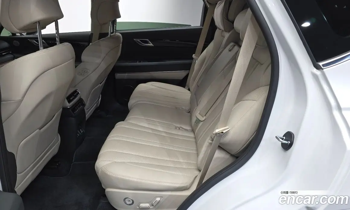Genesis GV80 2024 2.5 автомат (гидро), фото 17