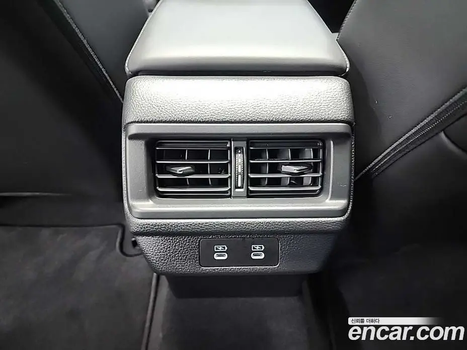 Honda Accord 2023 2.0 автомат (гидро), фото 13