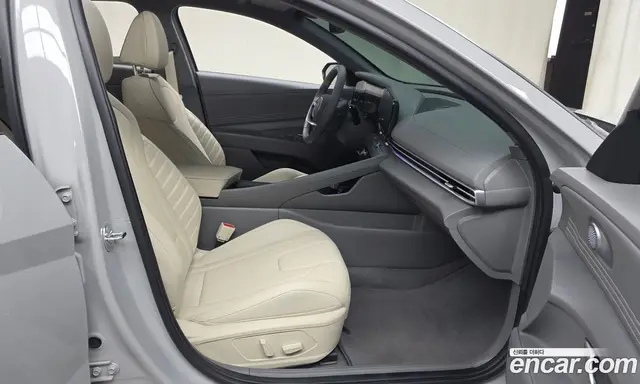 Hyundai Avante 2023 1.6 автомат (гидро), миниатюра 11