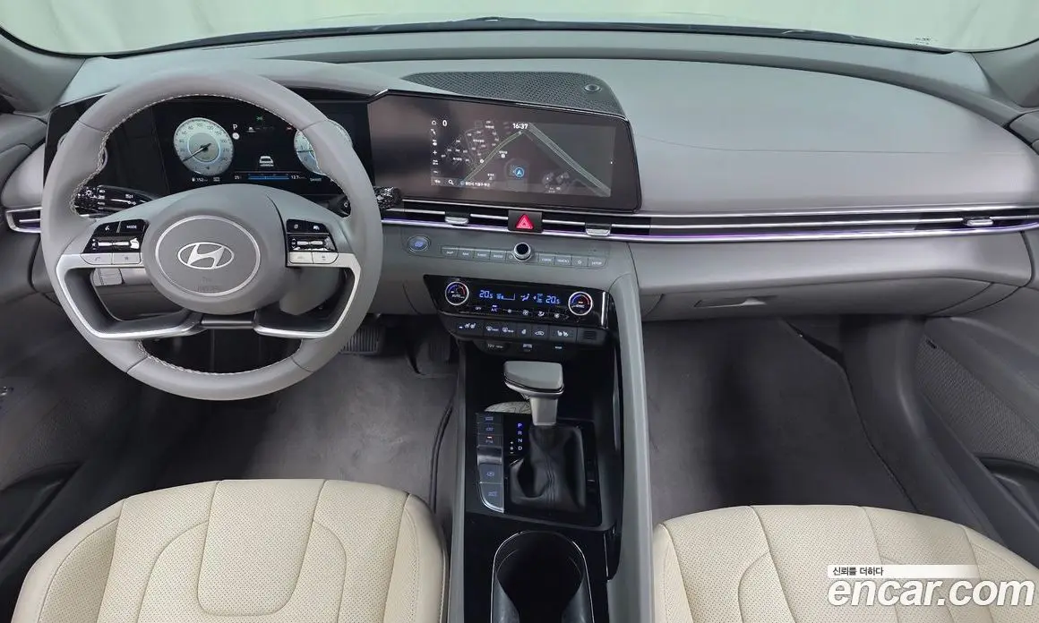 Hyundai Avante 2023 1.6 автомат (гидро), фото 7