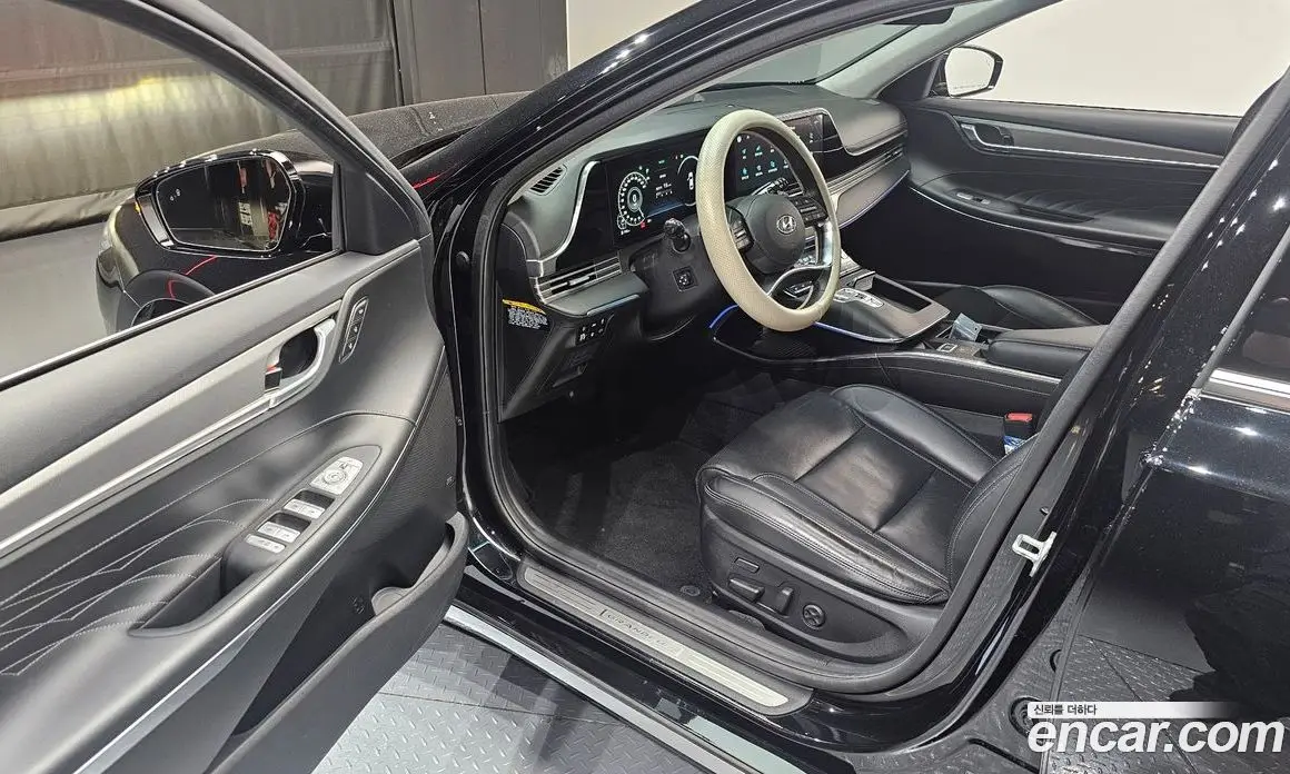 Hyundai Grandeur 2019 3.3 автомат (гидро), фото 13