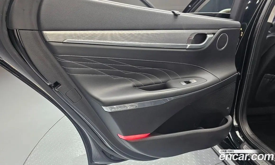 Hyundai Grandeur 2019 3.3 автомат (гидро), фото 15