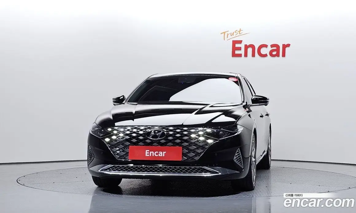 Hyundai Grandeur 2019 3.3 автомат (гидро), фото 3