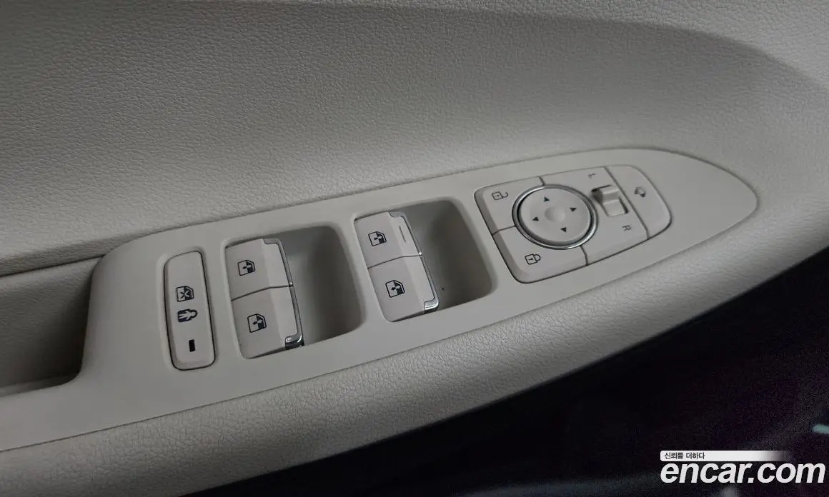 Hyundai Grandeur 2021 2.5 автомат (гидро), фото 26
