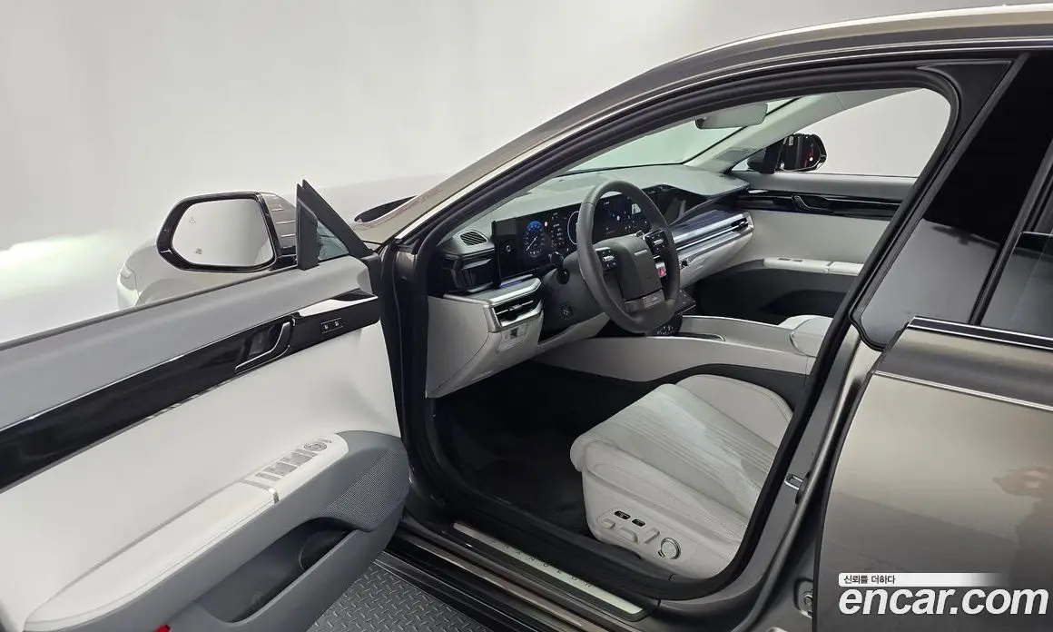 Hyundai Grandeur 2025 3.5 автомат (гидро), фото 13