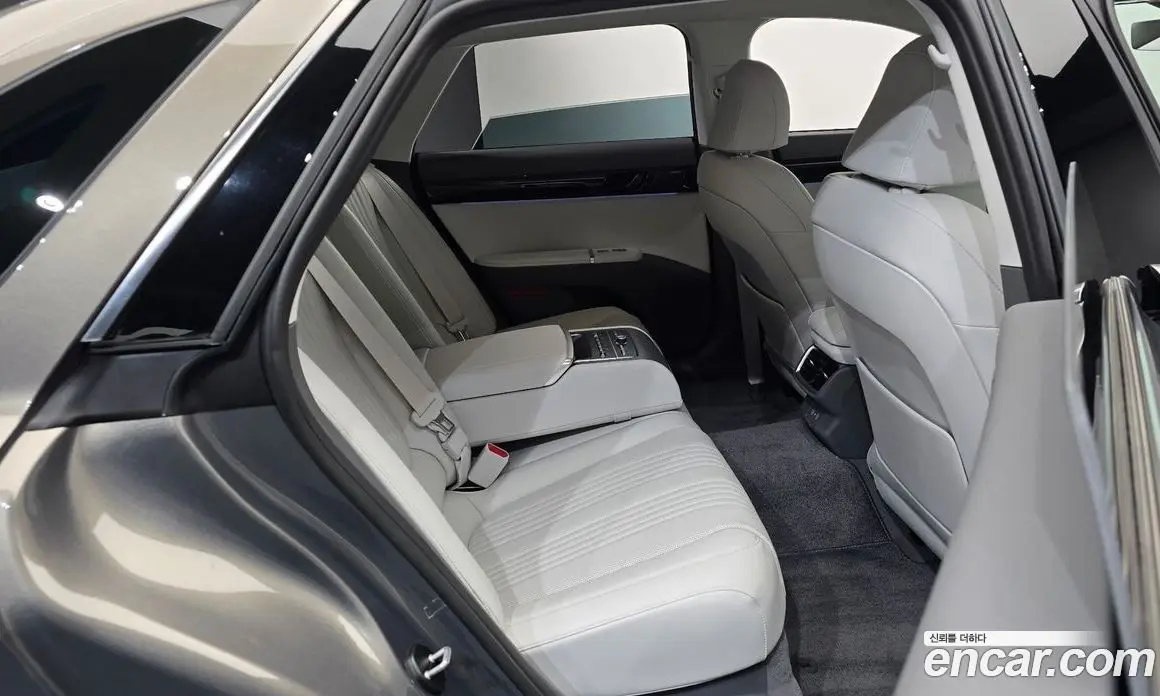 Hyundai Grandeur 2025 3.5 автомат (гидро), фото 17