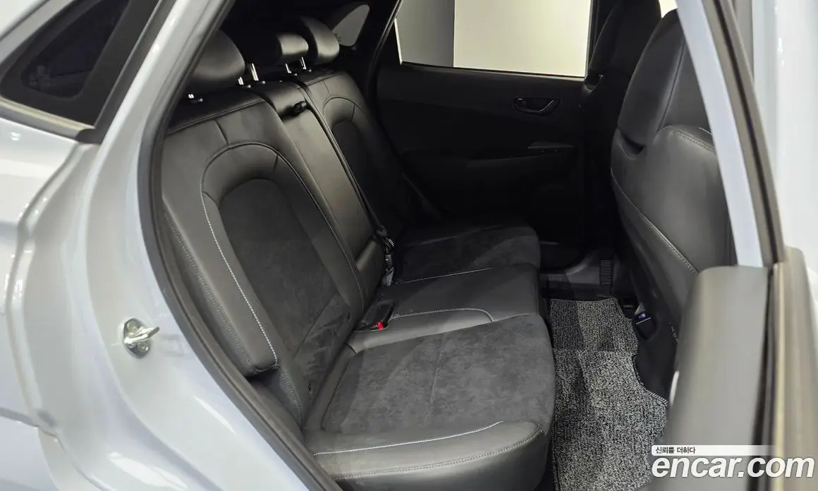 Hyundai Kona 2022 2.0 автомат (гидро), фото 17