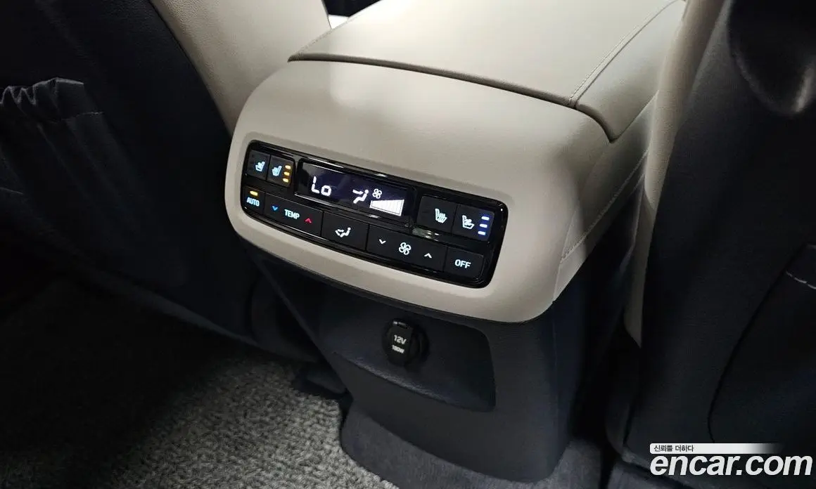 Hyundai Palisade 2024 2.2 автомат (гидро), фото 31