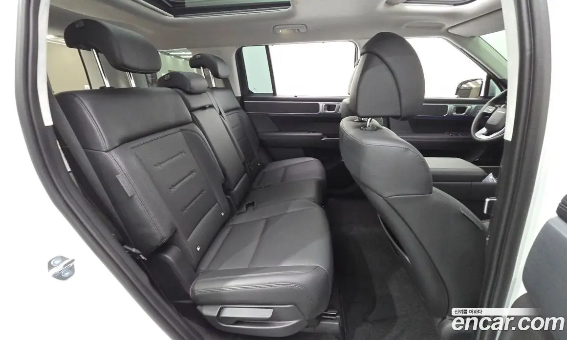 Hyundai Santa Fe 2025 1.6 автомат (гидро), фото 12