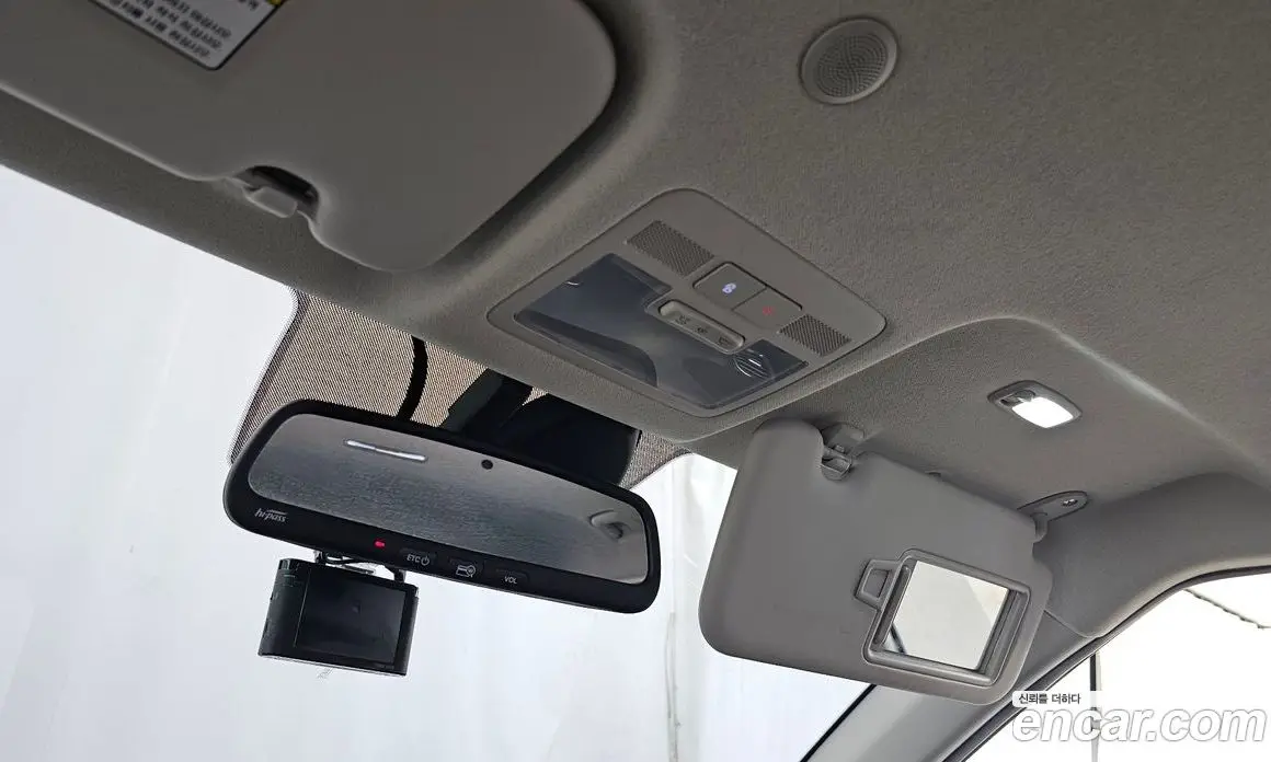 Hyundai Venue 2019 1.6 автомат (гидро), фото 17