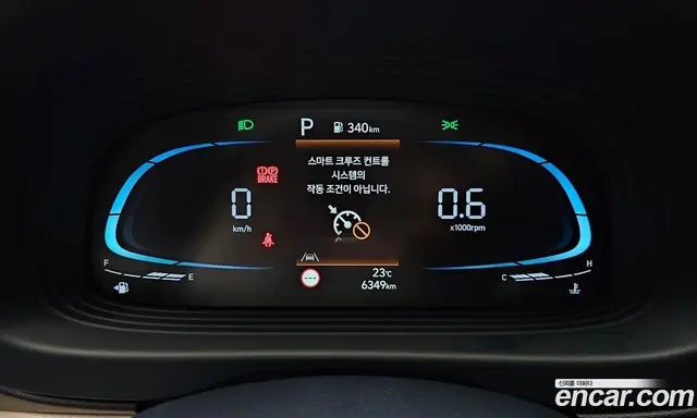 Hyundai Venue 2025 1.6 автомат (гидро), миниатюра 11