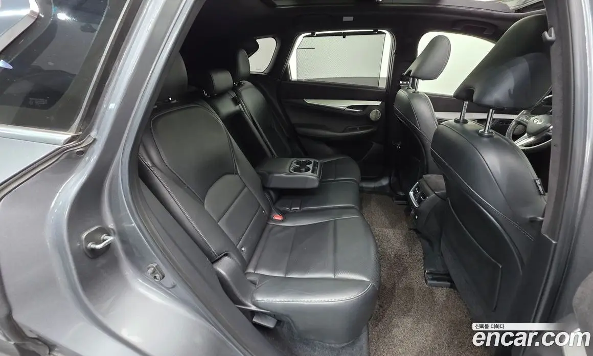 Infiniti QX50 2019 2.0 автомат (гидро), фото 18 Infiniti QX50 2019 2.0 автомат (гидро), фото 18