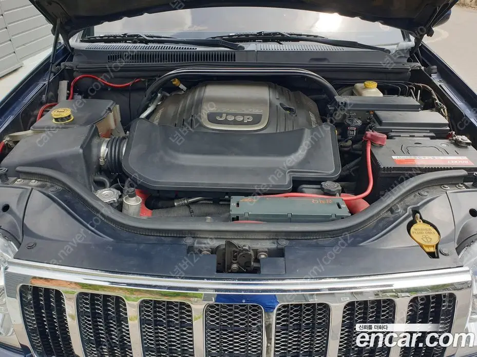 Jeep Cherokee 2005 5.7 автомат (гидро), фото 12