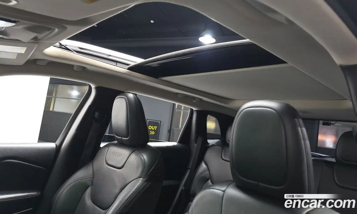 Jeep Cherokee 2015 2.0 автомат (гидро), фото 18