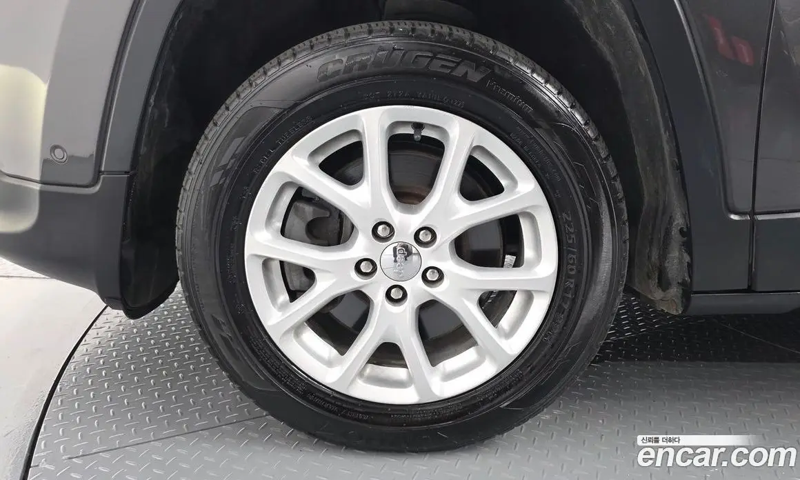 Jeep Cherokee 2015 2.0 автомат (гидро), фото 5