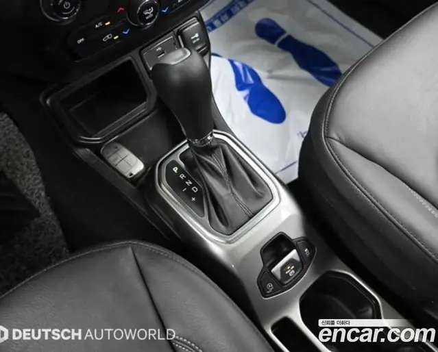 Jeep Renegade 2022 1.3 автомат (гидро), миниатюра 9
