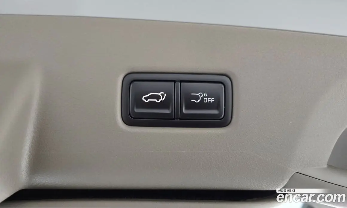 Kia Carnival 2024 1.6 автомат (гидро), фото 24