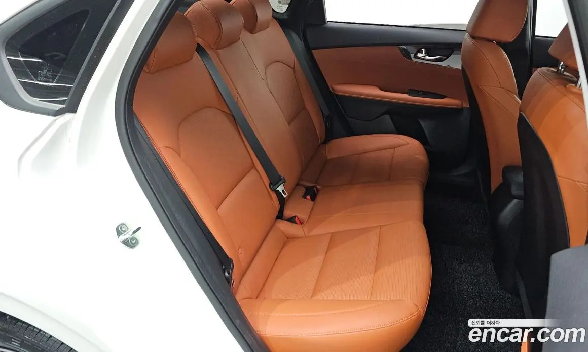 Kia K3 2023 1.6 автомат (гидро), фото 18