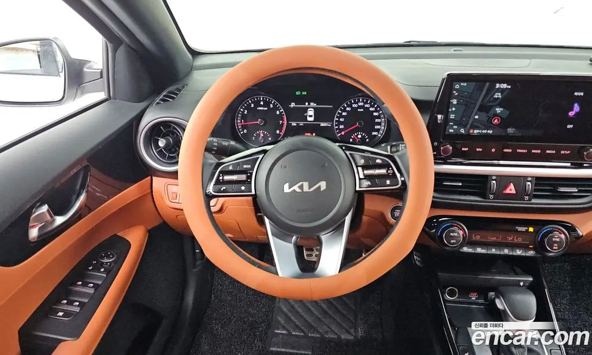 Kia K3 2023 1.6 автомат (гидро), фото 19
