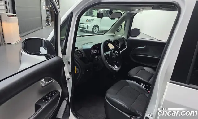 Kia Ray 2024 1.0 автомат (гидро), миниатюра 10
