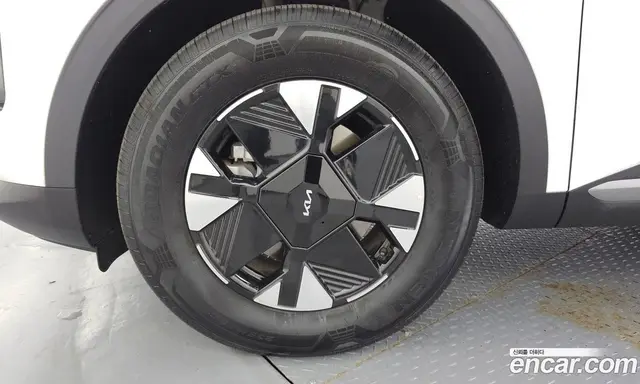 Kia Sportage 2025 1.6 автомат (гидро), миниатюра 5
