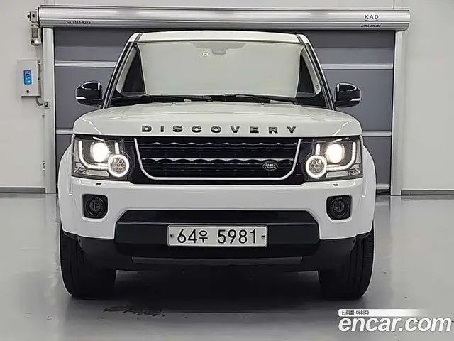 Land Rover Discovery 2015 3.0 автомат (гидро), миниатюра 2