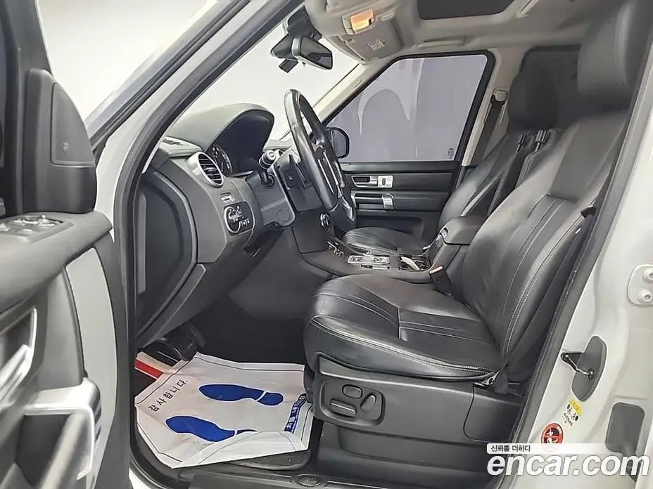 Land Rover Discovery 2015 3.0 автомат (гидро), фото 11