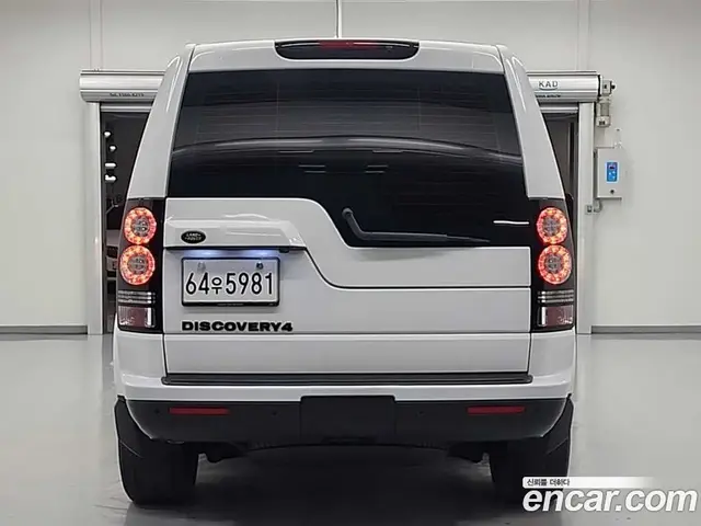 Land Rover Discovery 2015 3.0 автомат (гидро), миниатюра 3